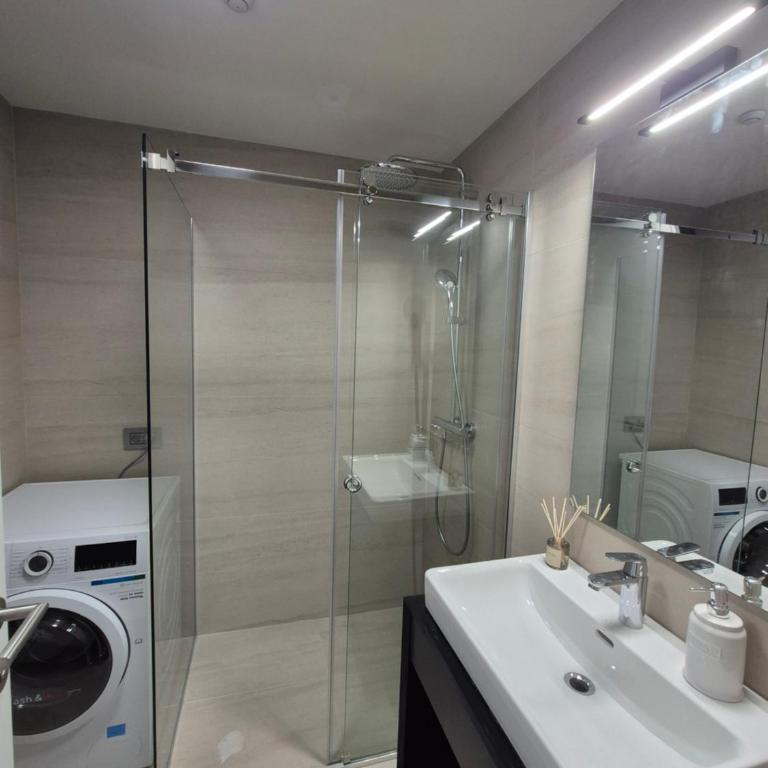 Onyx residence Airport Garden - One-Bedroom Apartment - 2