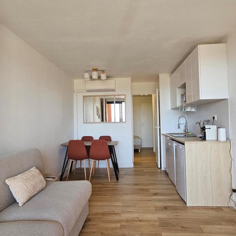 Apartment with sea view and pool - Appartement 1 Chambre - 10