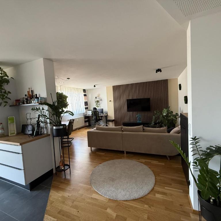 Blue Palm RooftopApart by Flataid - Apartment mit 2 Schlafzimmern und Balkon - 3