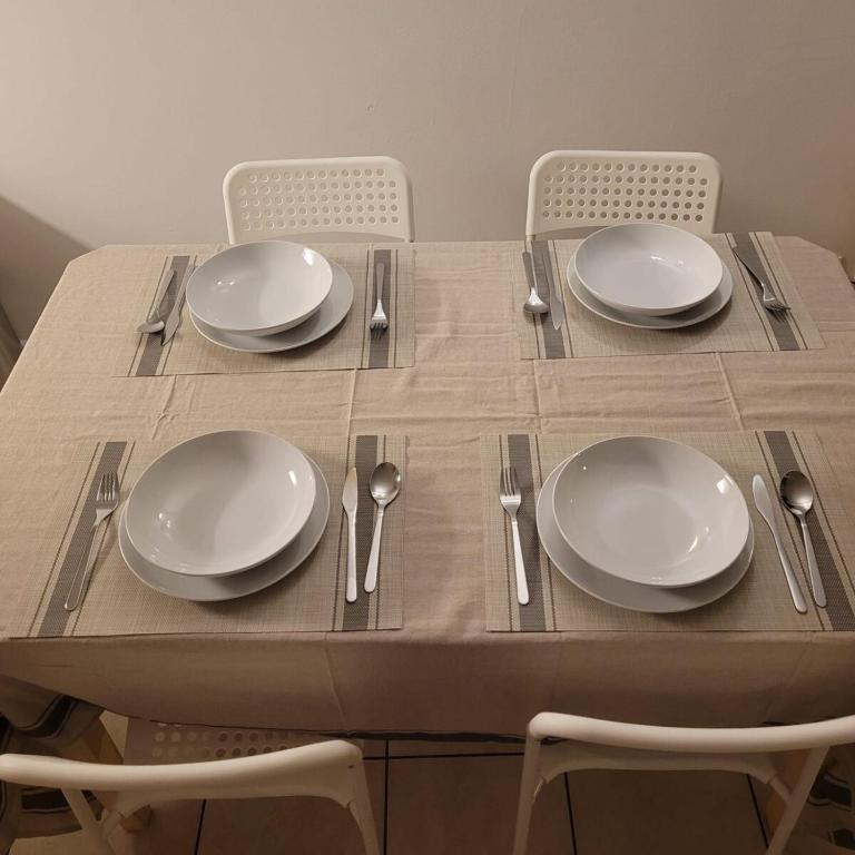 06U - Beau studio en résidence - piscine et tennis - Appartement 1 Chambre - 27