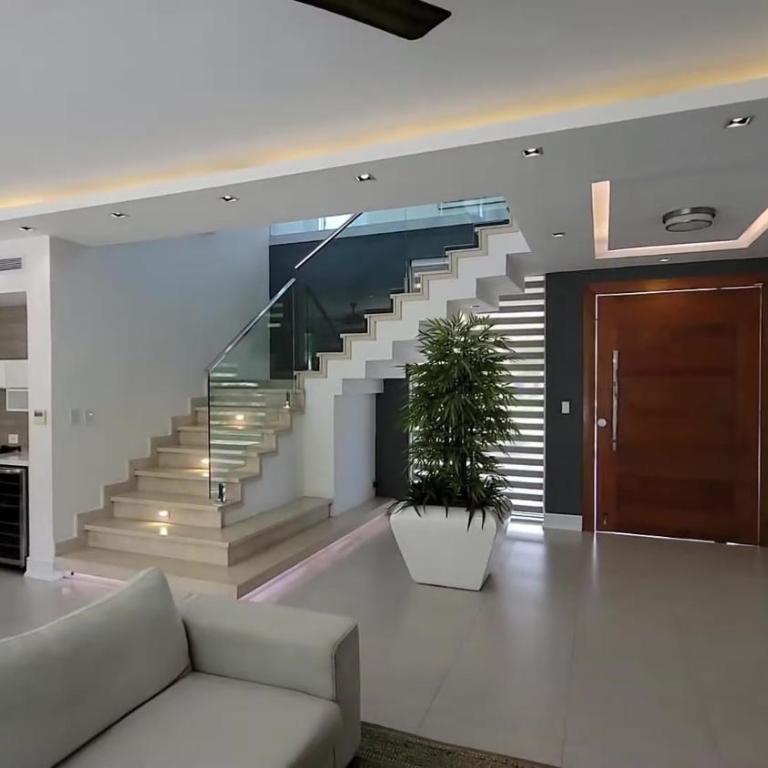 Villa avec Piscine Chauffée, 3 Chambres et 4 Salles de Bains - Villa 3 Chambres - 4