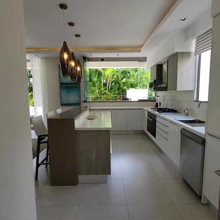 Villa avec Piscine Chauffée, 3 Chambres et 4 Salles de Bains - Villa 3 Chambres - 10