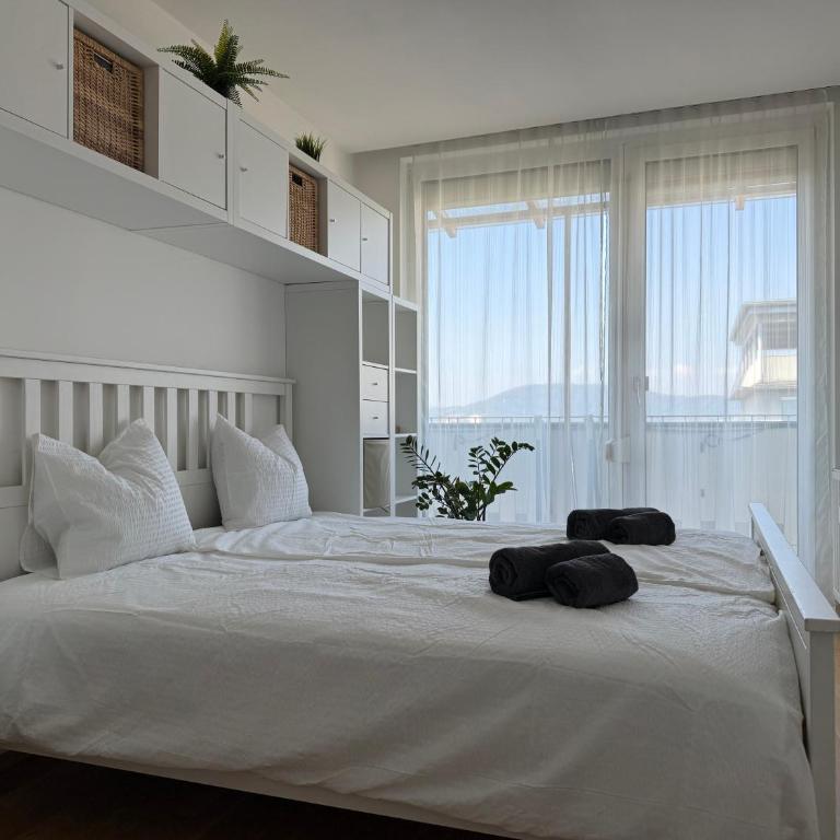 Blue Palm RooftopApart by Flataid - Apartment mit 2 Schlafzimmern und Balkon - 12