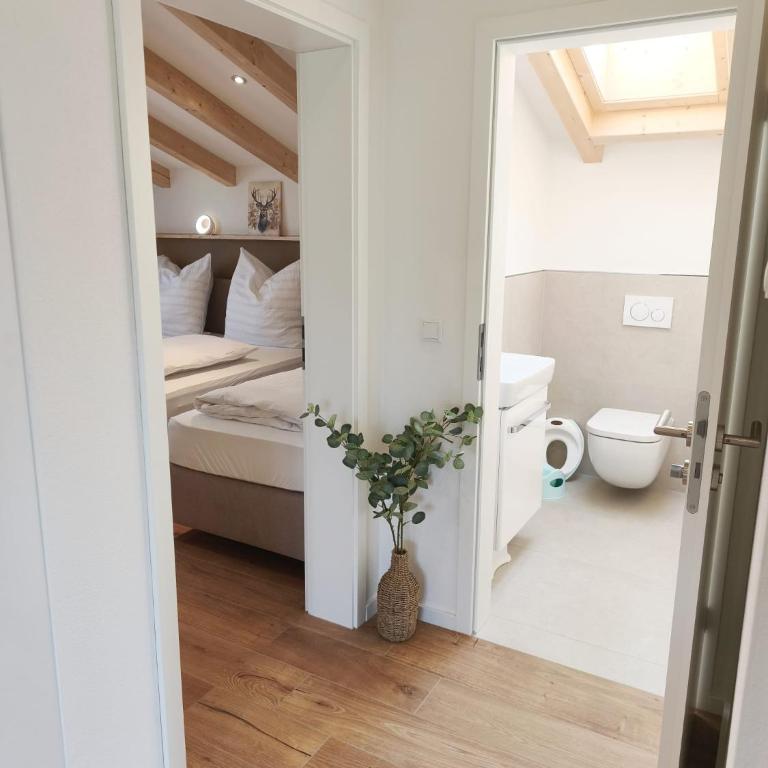 Entspannt & Aktiv Allgäu für Gruppen & Familien - biken & wandern - Weitblick & Kamin by LINGER Homes - Deluxe Apartment mit 2 Schlafzimmern - 12