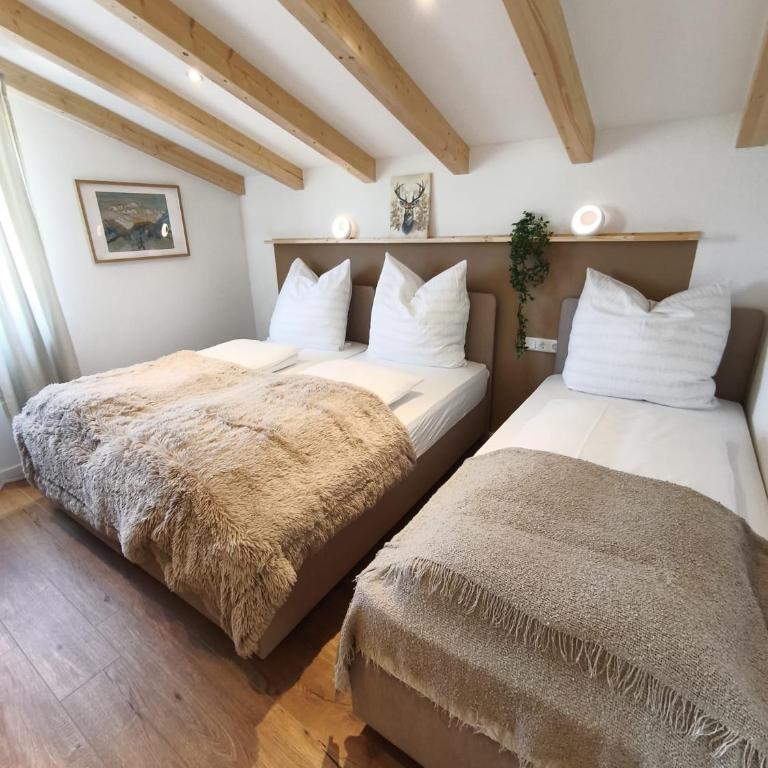 Entspannt & Aktiv Allgäu für Gruppen & Familien - biken & wandern - Weitblick & Kamin by LINGER Homes - Deluxe Apartment mit 2 Schlafzimmern - 14