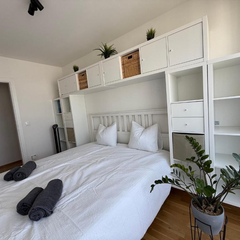Blue Palm RooftopApart by Flataid - Apartment mit 2 Schlafzimmern und Balkon - 13