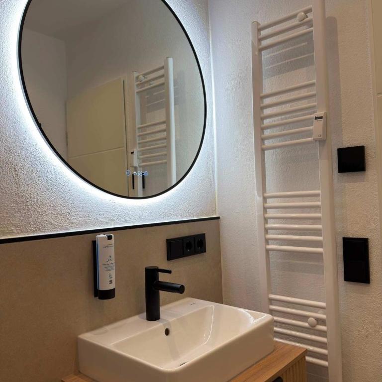 Boutique-Apartment mit Bergblick direkt im Zentrum - Studio - 10