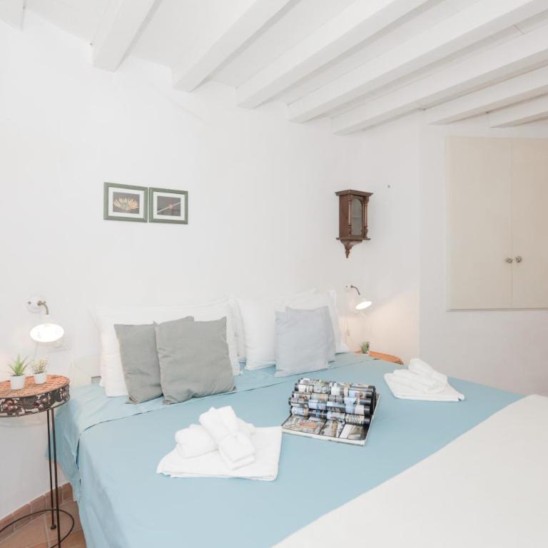 AC - Free Parking - Tennis - 4 Bedrooms - 4 Bathrooms - Villa Deluxe - 2