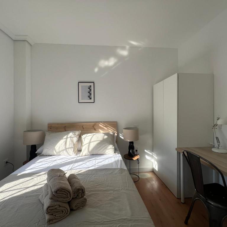 Coliving Osa Mayor - Chambre Double avec Salle de Bains Privative - 2