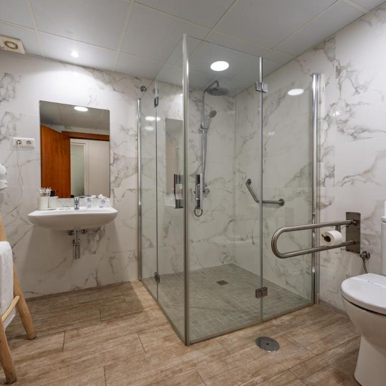 Hotel Romerito - Habitación Doble adaptada para personas con discapacidad - 2 camas - 2