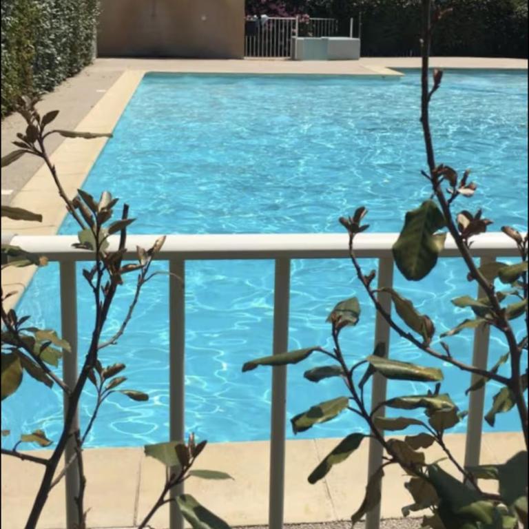 Le Cocon d'Argent, Terrace and Pool - Apartment mit 1 Schlafzimmer und Terrasse - 4