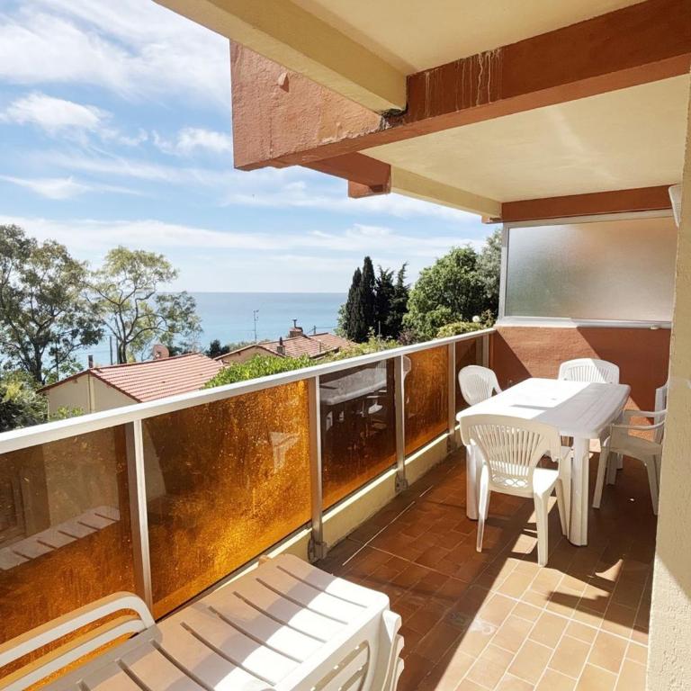 Appartement 6 personnes avec Wi-Fi, vue mer magnifique - FR-1-827-35 - Apartment - 1