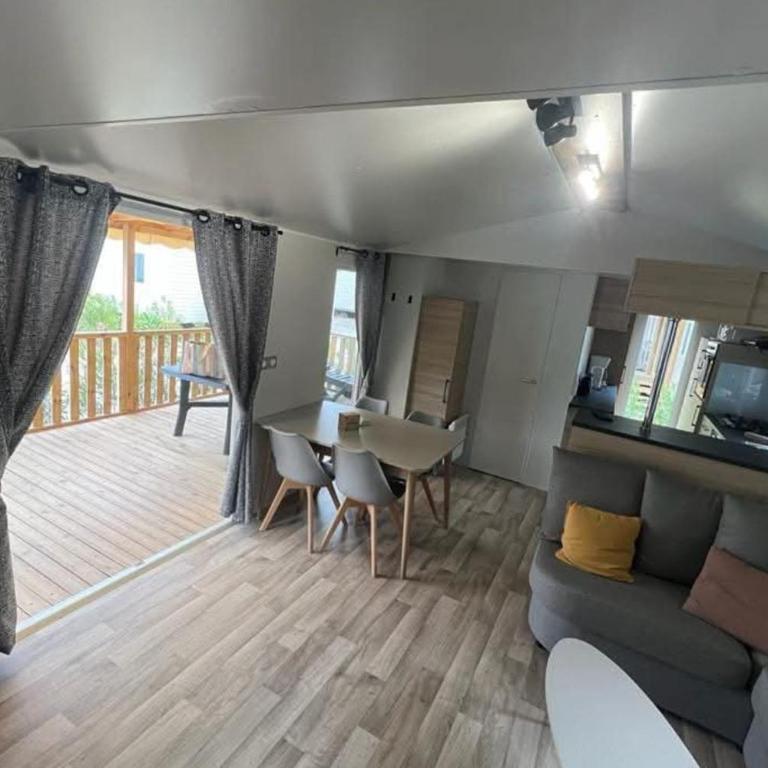 Mobilhome 2CH 6 pers - Très spacieux - Bungalow - 9