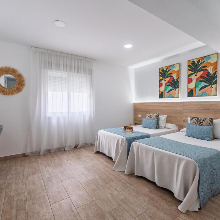 Hotel Romerito - Habitación Doble adaptada para personas con discapacidad - 2 camas - 4