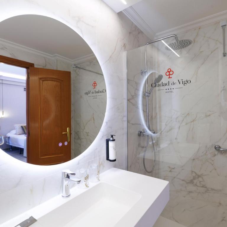 Hotel Ciudad de Vigo - Habitación Doble - 1 o 2 camas - 13