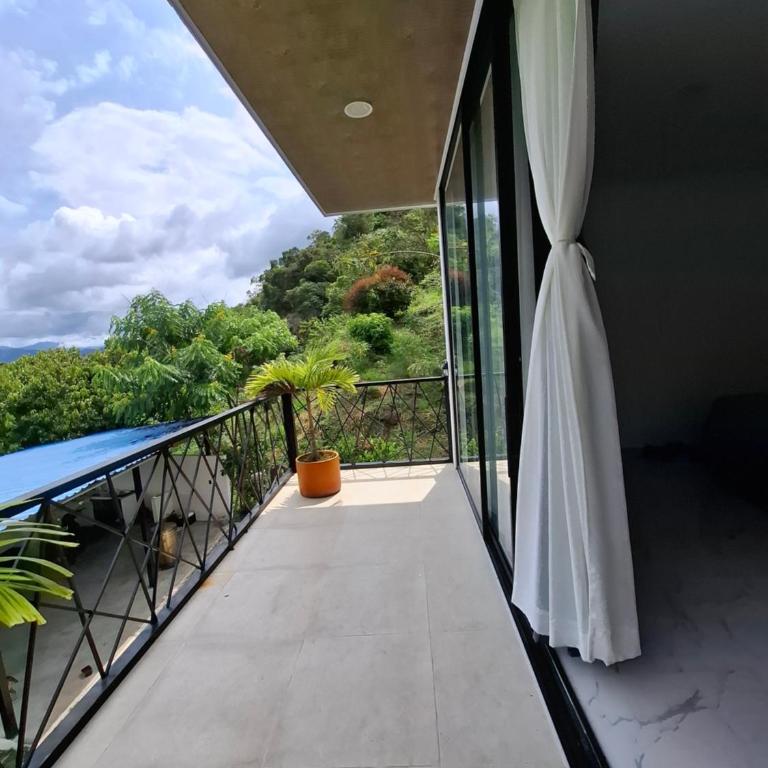 Terra Loma Nimaima - Casa de 5 dormitorios - 13