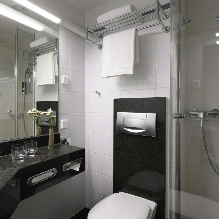 Leonardo Hotel Nürnberg City Center - Habitación Doble Confort - 4