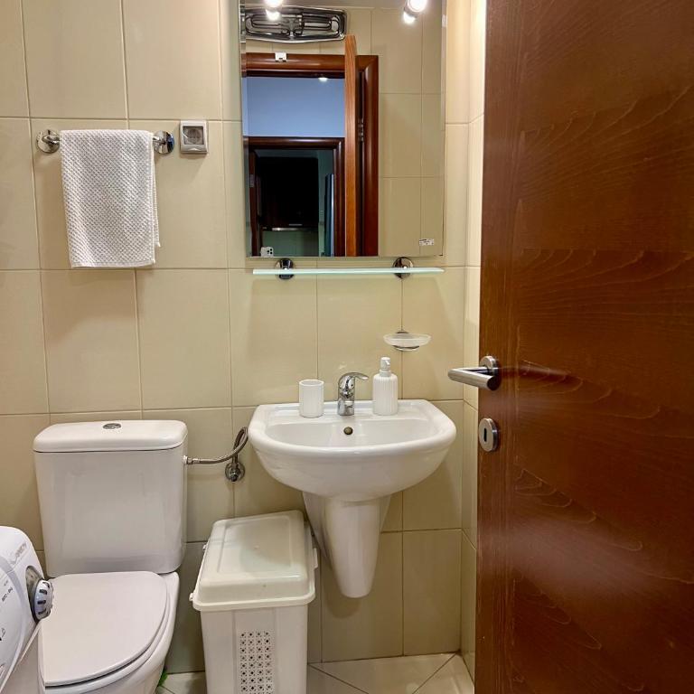 Cozy Modern Apartment Podgorica - Apartman sa 1 Spavaćom Sobom - 12