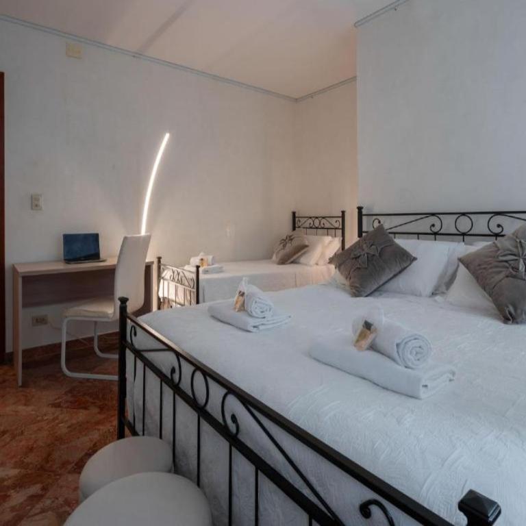 Charming Dorsoduro Venice Stay Near Art Museums and Canals - Apartment mit 3 Schlafzimmern - 8