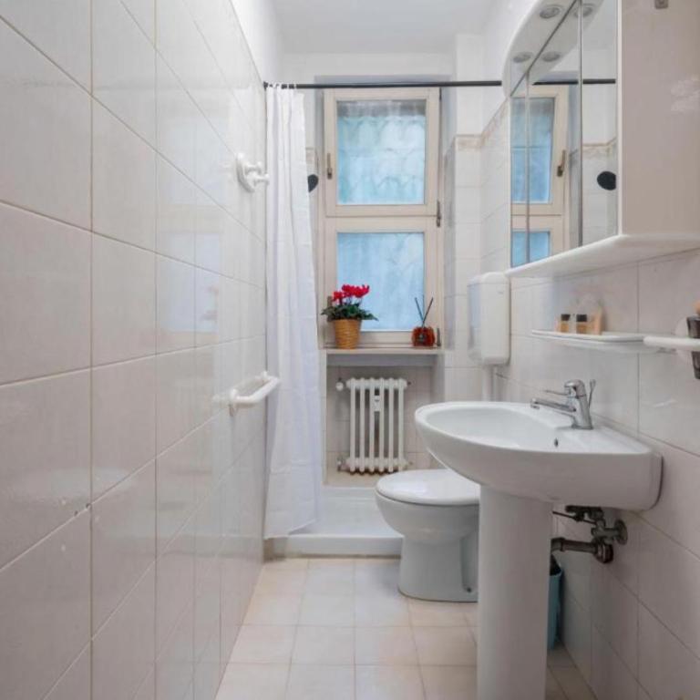 Charming Dorsoduro Venice Stay Near Art Museums and Canals - Apartment mit 3 Schlafzimmern - 9