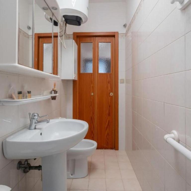 Charming Dorsoduro Venice Stay Near Art Museums and Canals - Apartment mit 3 Schlafzimmern - 20