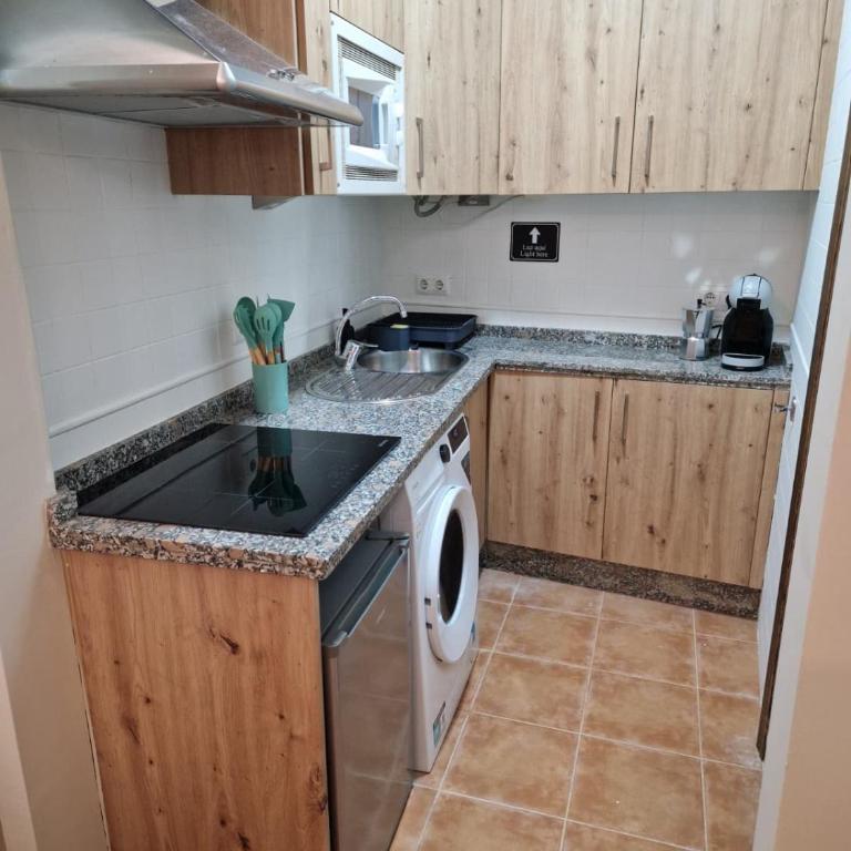 Oliva Apartments Molinillo - Standard Studio - 16