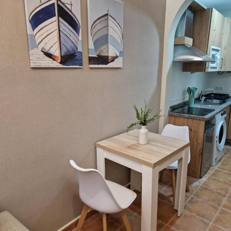 Oliva Apartments Molinillo - Standard Studio - 17