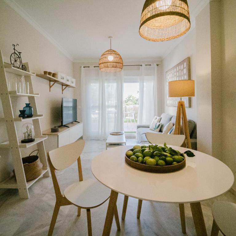 SibsSanlucar Piletas 1ª Linea Playa Piscina Terraza Padel Parking Wifi - Apartment - 54