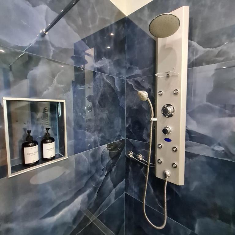 Sicily Bloom - Chambre Double avec Salle de Bains Privative - 4