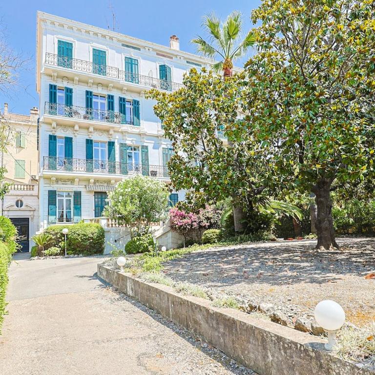 Villa Louis Marie Charme-2 Chambres-2 SDB-Parking - Appartement 2 Chambres - 13