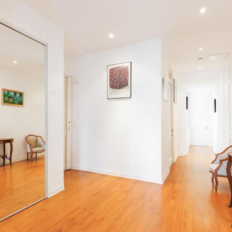 Villa Louis Marie Charme-2 Chambres-2 SDB-Parking - Appartement 2 Chambres - 31