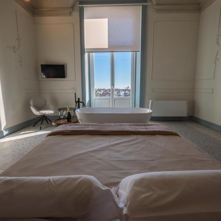 Des Bains Chambre & Suite - Camera Matrimoniale Deluxe con Balcone e Vista Mare - 2