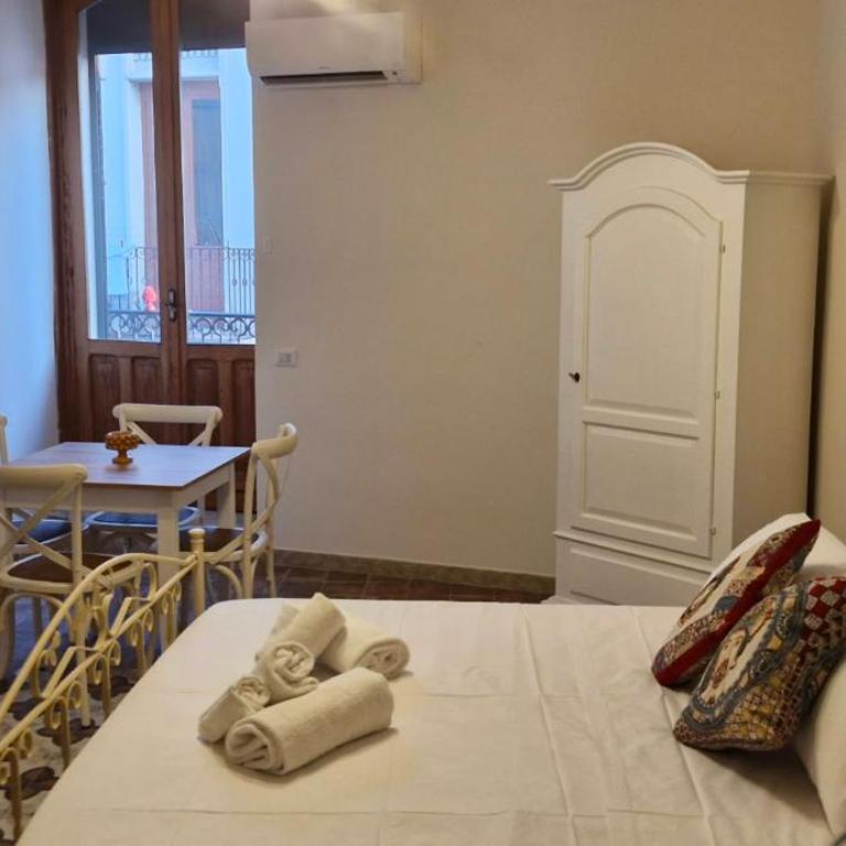 La Cupola Charm Guest House - Camera Deluxe (2 Adulti + 1 Bambino) - 3