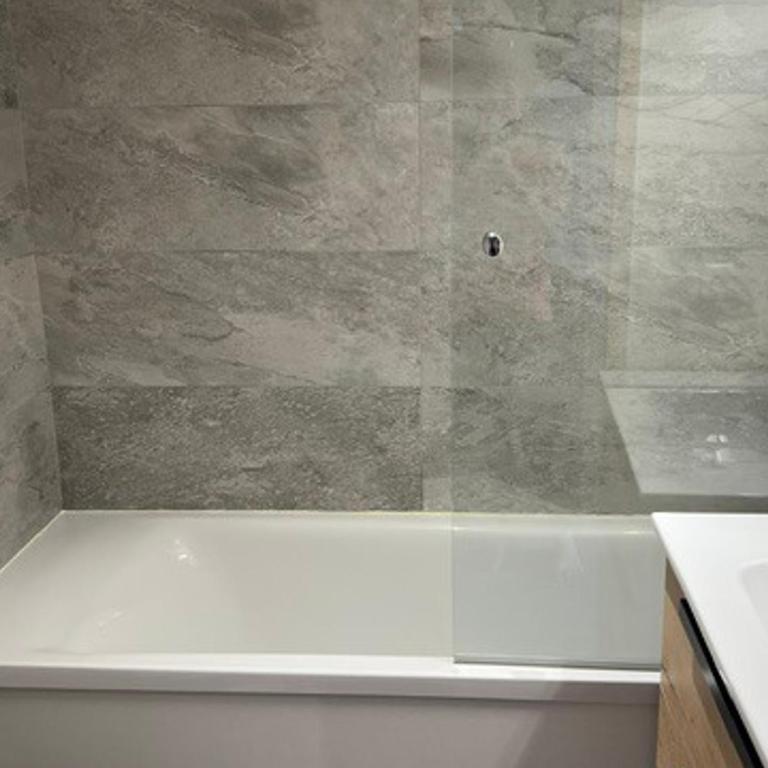 Appartement chaleureux 3 pièces, 6/7 pers, WiFi, proche station - Appartement 1 Chambre - 13