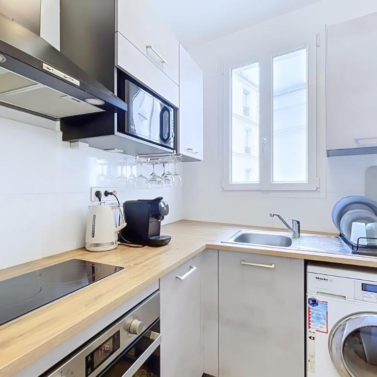 Charmant appart proche Montmartre - Appartement - 12