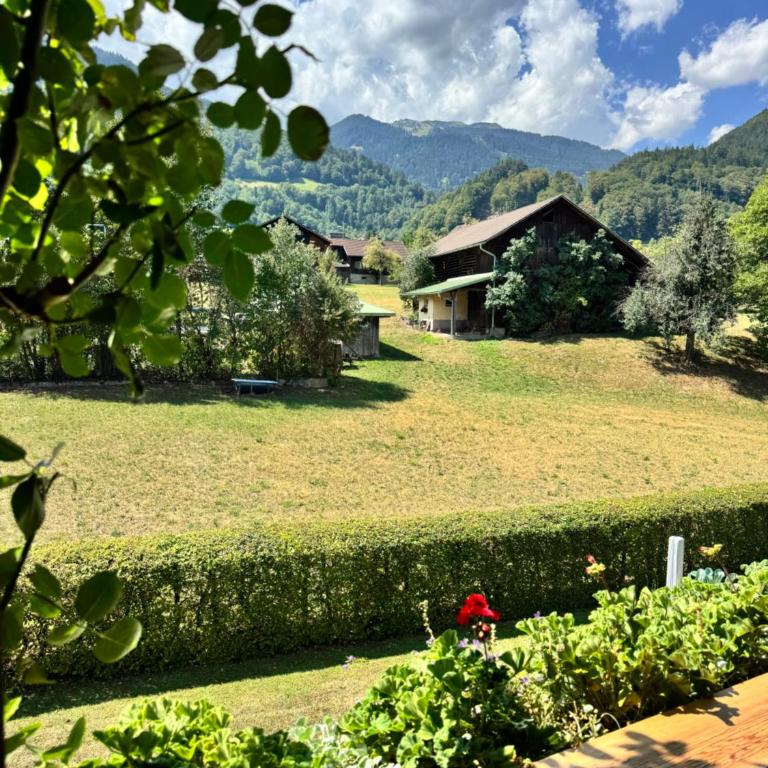 Alpenquartier Montafon - Apartment mit 2 Schlafzimmern und Bergblick - 3
