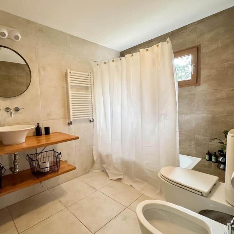 Refugio tranquilo en el bosque cerca del lago - One-Bedroom House - 33