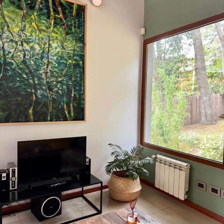 Refugio tranquilo en el bosque cerca del lago - One-Bedroom House - 32