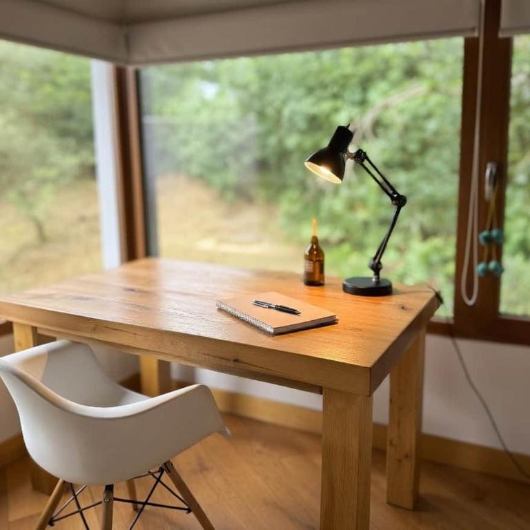 Refugio tranquilo en el bosque cerca del lago - One-Bedroom House - 63
