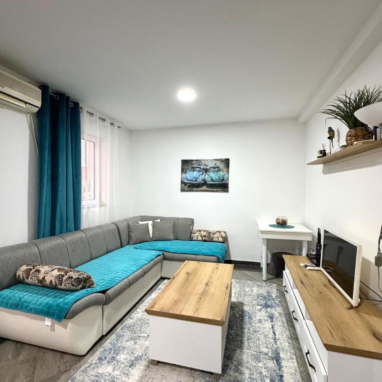 Family one bedroom apartmant Sunshine Budva - Apartman sa 1 Spavaćom Sobom - 2