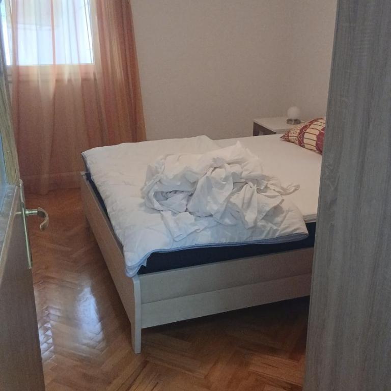 Stan - Apartment mit 2 Schlafzimmern - 2