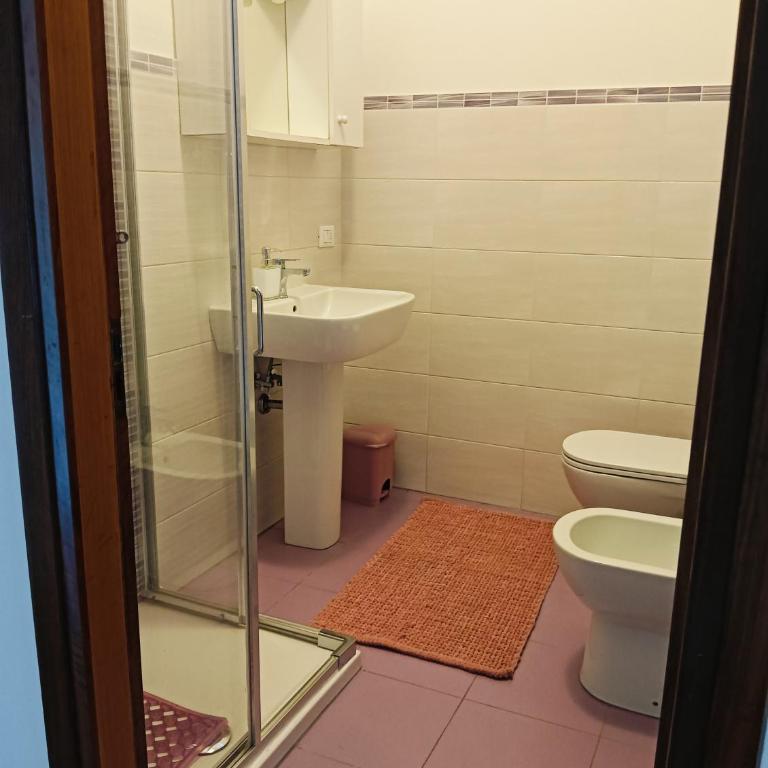 Aaron Guest House - Superior Apartment mit Balkon - 9