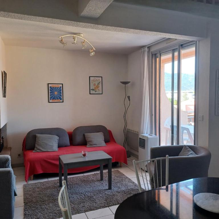 Superbe Duplex avec terrasses, piscine et garage - Appartement 2 Chambres - 2