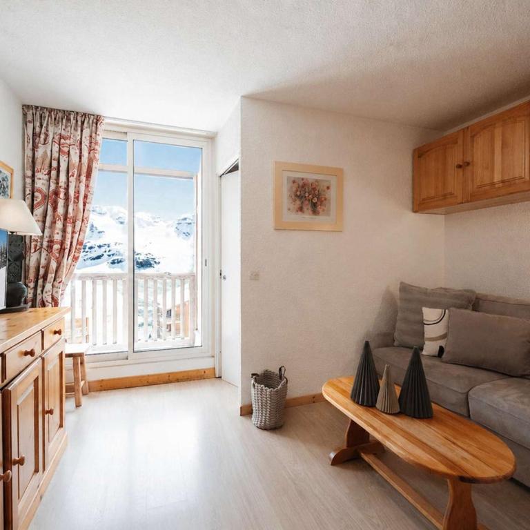 Appart rénové 4 pers. style montagne moderne, skis aux pieds, proche commerces - Appartement 1 Chambre - 12