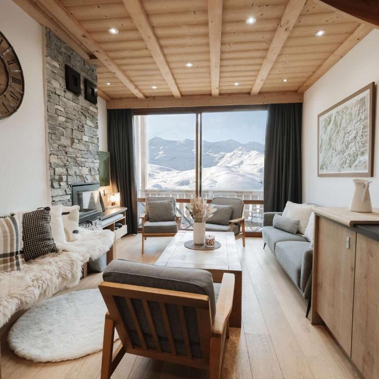 Appt 10 pers rénové, calme, balcon sud, cheminée, Wi-Fi, proche pistes - FR-1-545-14 - Appartement (10 Adultes) - 1