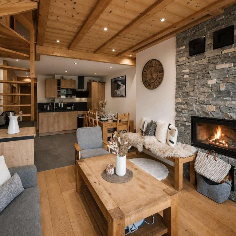 Appt 10 pers rénové, calme, balcon sud, cheminée, Wi-Fi, proche pistes - FR-1-545-14 - Appartement (10 Adultes) - 28