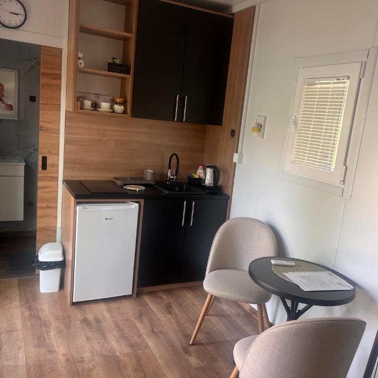Mali Raj uz Trebišnjicu - Apartman sa 1 Spavaćom Sobom - 8