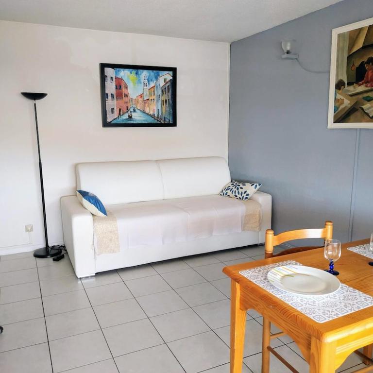 Le Dali - Swimming pool - Beaches - terrace & parking - Studio - Vue sur Mer - 1