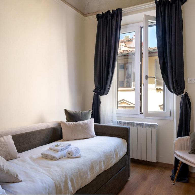 Dimora trinità vecchia - Two-Bedroom Apartment - 10