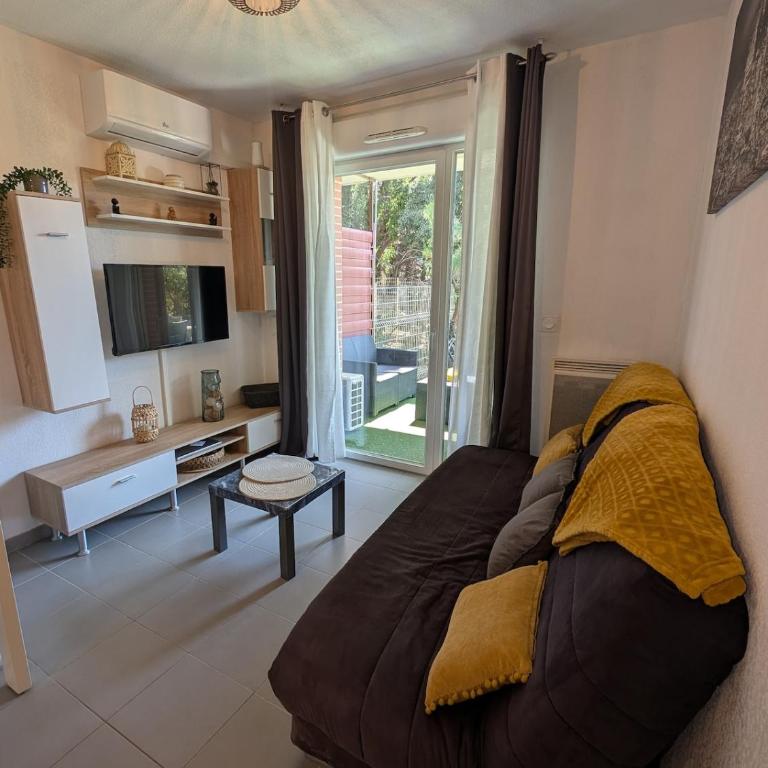 Cocon avec jardin privatif, piscine & parking à Argelès - One-Bedroom Apartment - 9